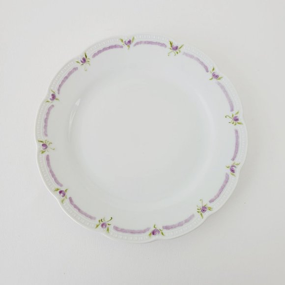 Hutschenreuther Viktoria White Dinner Plate, Hand Painted Artist Signed, RARE - Picture 1 of 7